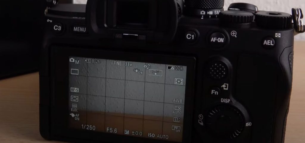 How to Use Grid Lines in Camera
